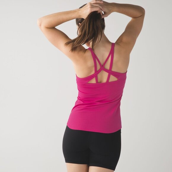 Lululemon Free Flowing Tank Jewelled Magenta - Picture 1 of 12